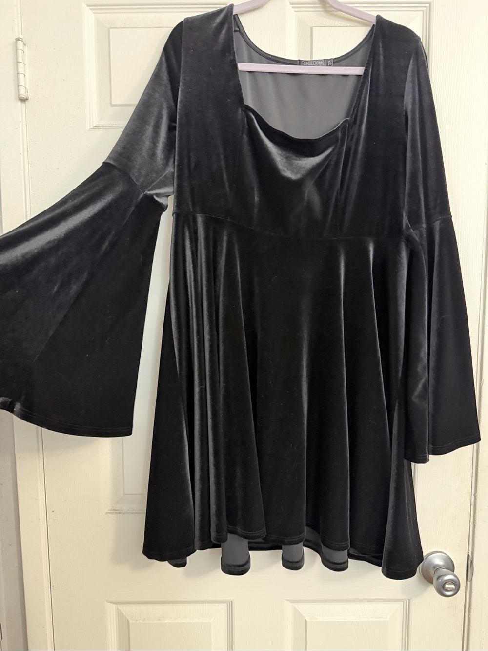 Foxblood Willow Velvet Bell Sleeve Square Neck Dress 3x Whimsygoth Plus Size